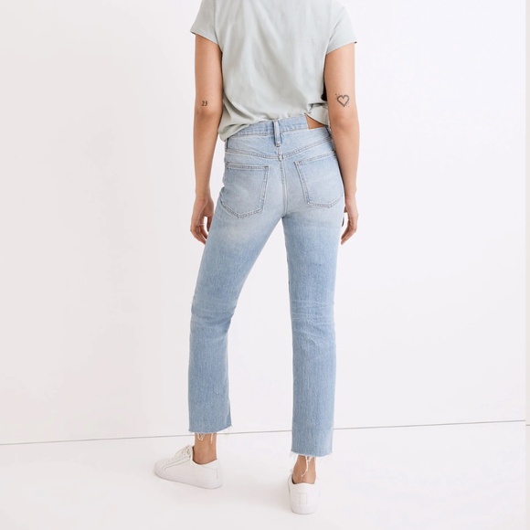 Madewell The Petite Perfect Vintage Jean in Coney Wash: Destroyed Edition 28P - Picture 4 of 4